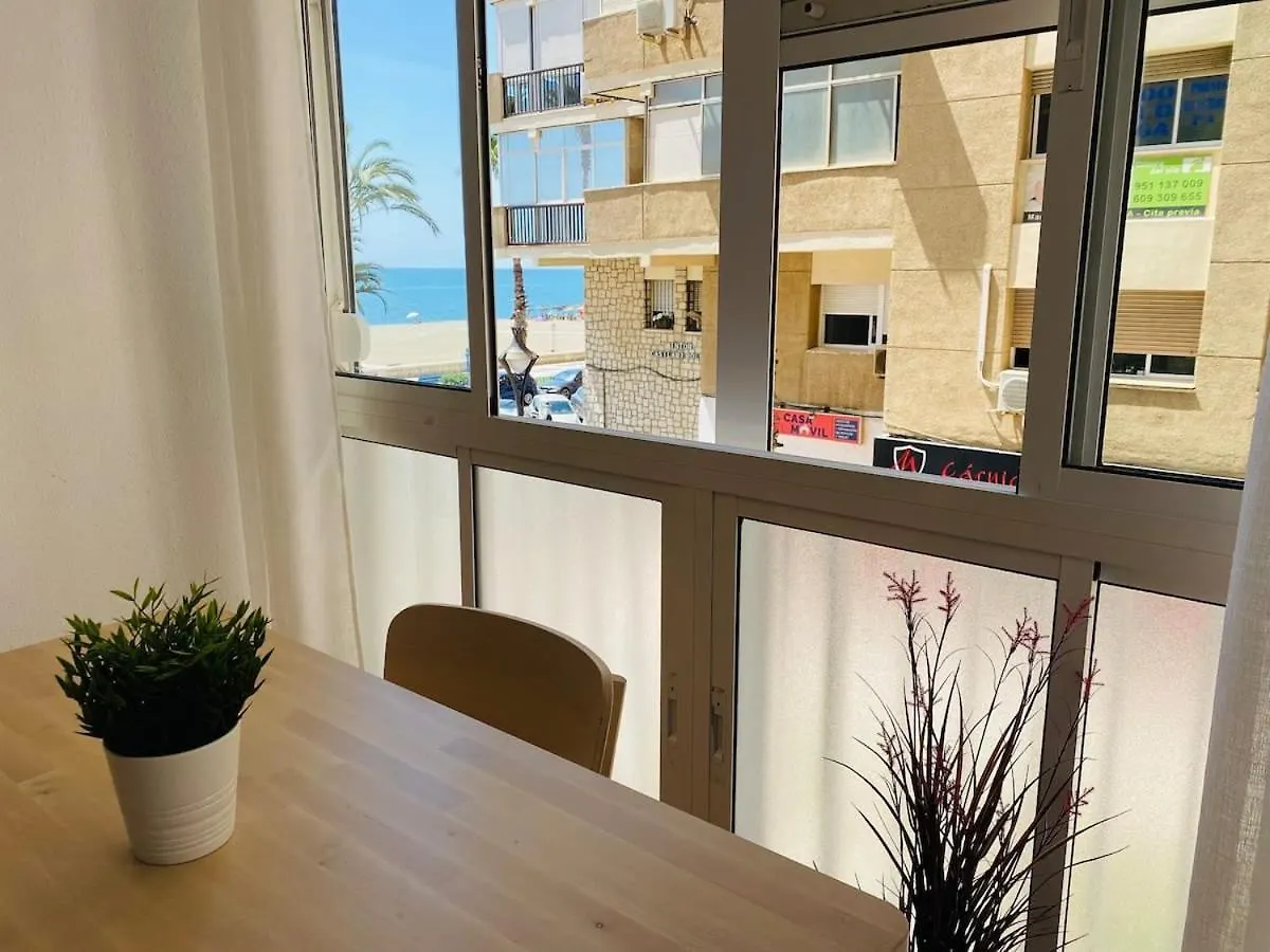 Apartamento Junto A La Playa De La Malagueta & Parking Malaga