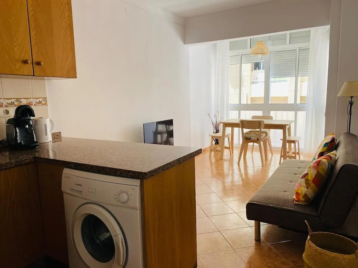 Apartamento Junto A La Playa De La Malagueta & Parking Málaga Spanien